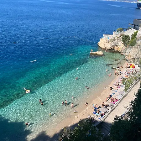 Διαμέρισμα Nicol